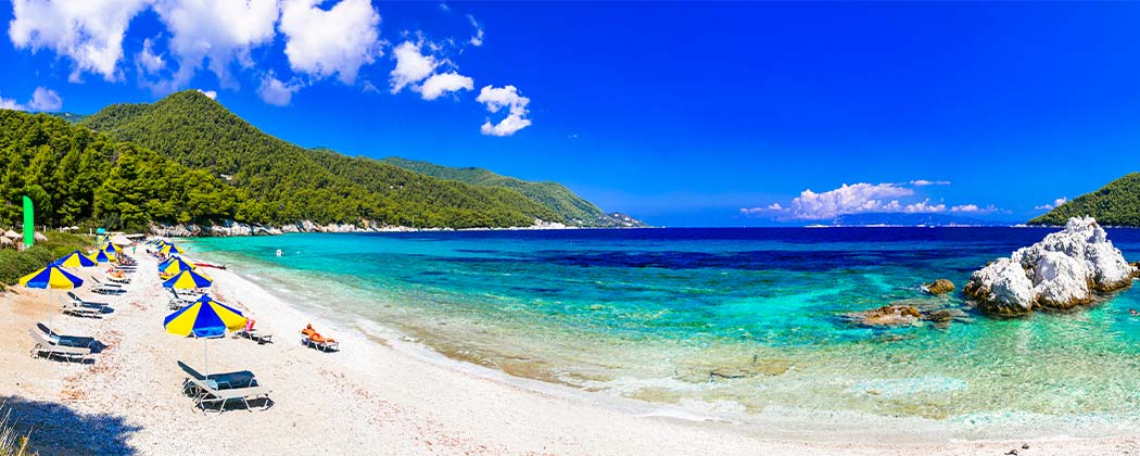 A Beginner’s Guide to Island-Hopping in Greece