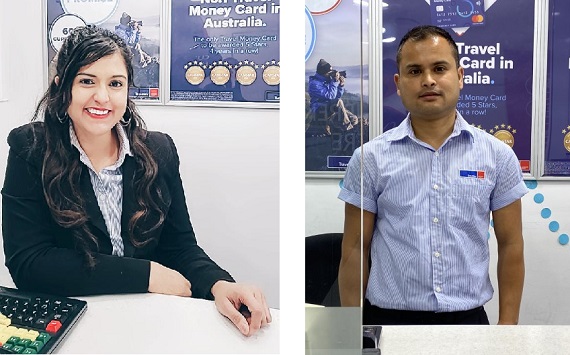Travelex Bondi Team Members in front of the store